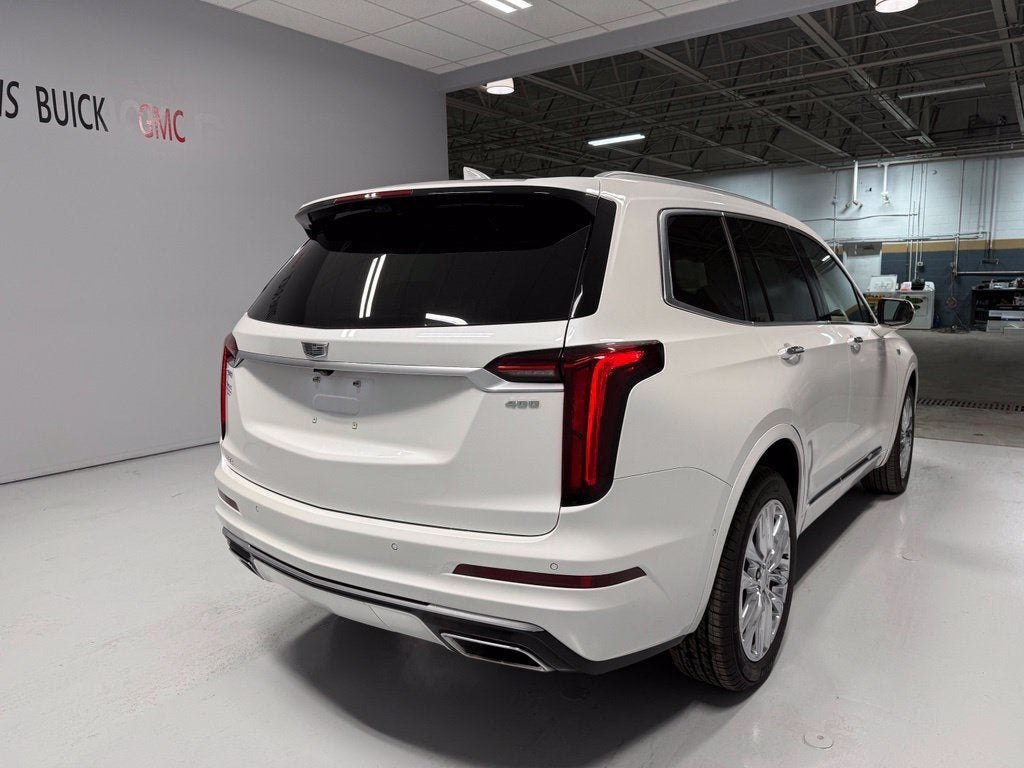 2022 Cadillac XT6 Premium Luxury