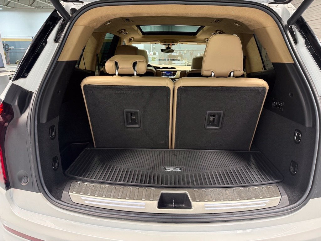 2022 Cadillac XT6 Premium Luxury