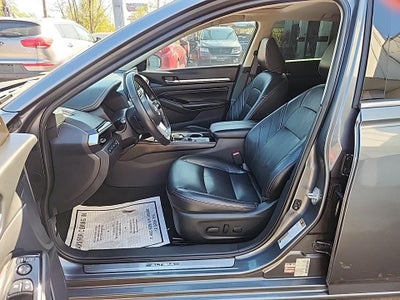 2023 Nissan Altima SR VC-Turbo FWD