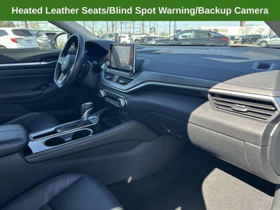 2025 Nissan Altima SR FWD