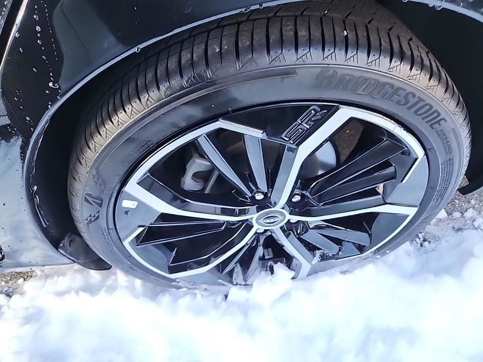 2025 Nissan Altima SR FWD