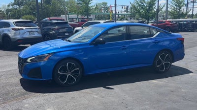 2025 Nissan Altima SR FWD