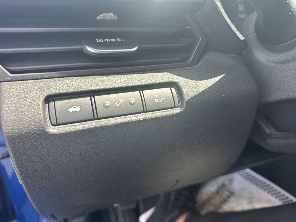 2025 Nissan Altima SR FWD