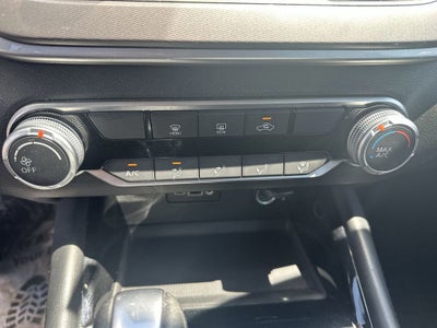 2025 Nissan Altima SR FWD
