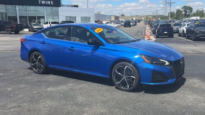 2025 Nissan Altima SR FWD