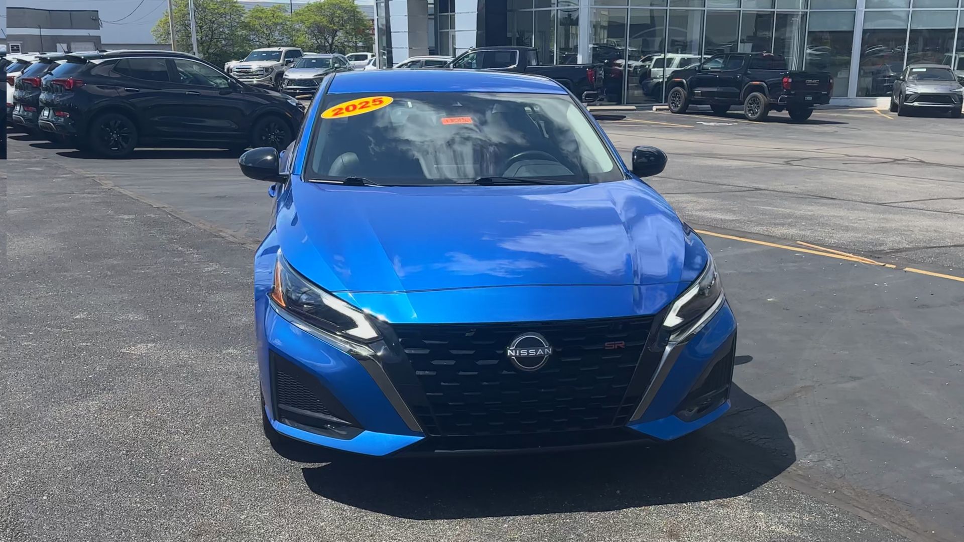2025 Nissan Altima SR FWD