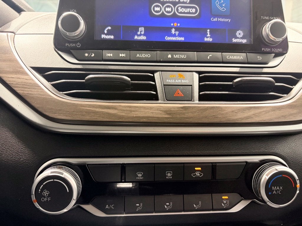 2024 Nissan Altima SV FWD