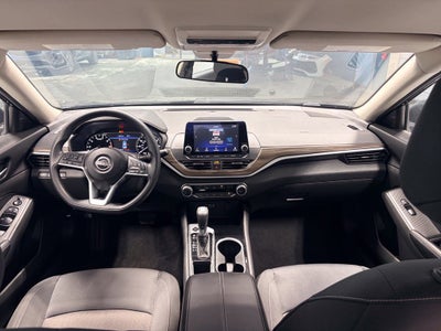 2024 Nissan Altima SV FWD