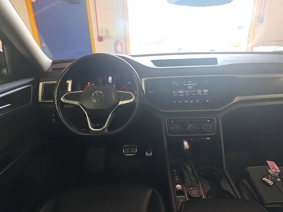 2021 Volkswagen Atlas 3.6L V6 SE w/Technology R-Line