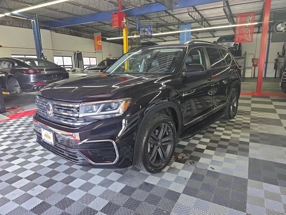 2021 Volkswagen Atlas 3.6L V6 SE w/Technology R-Line