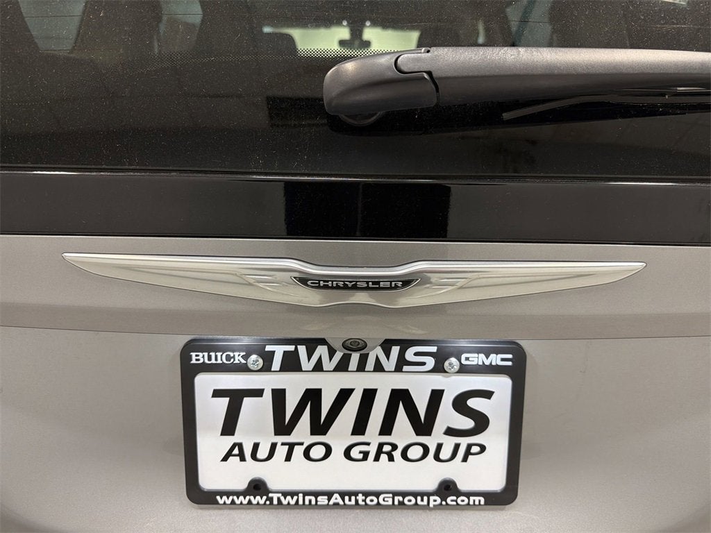 2021 Chrysler Voyager LXI