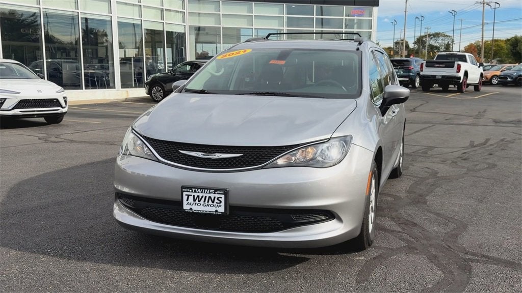 2021 Chrysler Voyager LXI