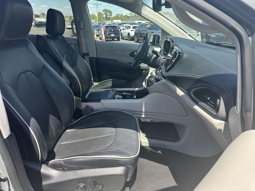 2023 Chrysler Pacifica Limited