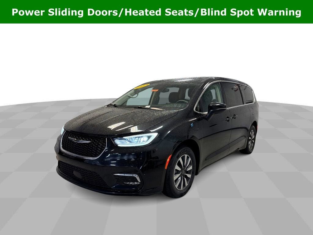 2023 Chrysler Pacifica Hybrid Touring L