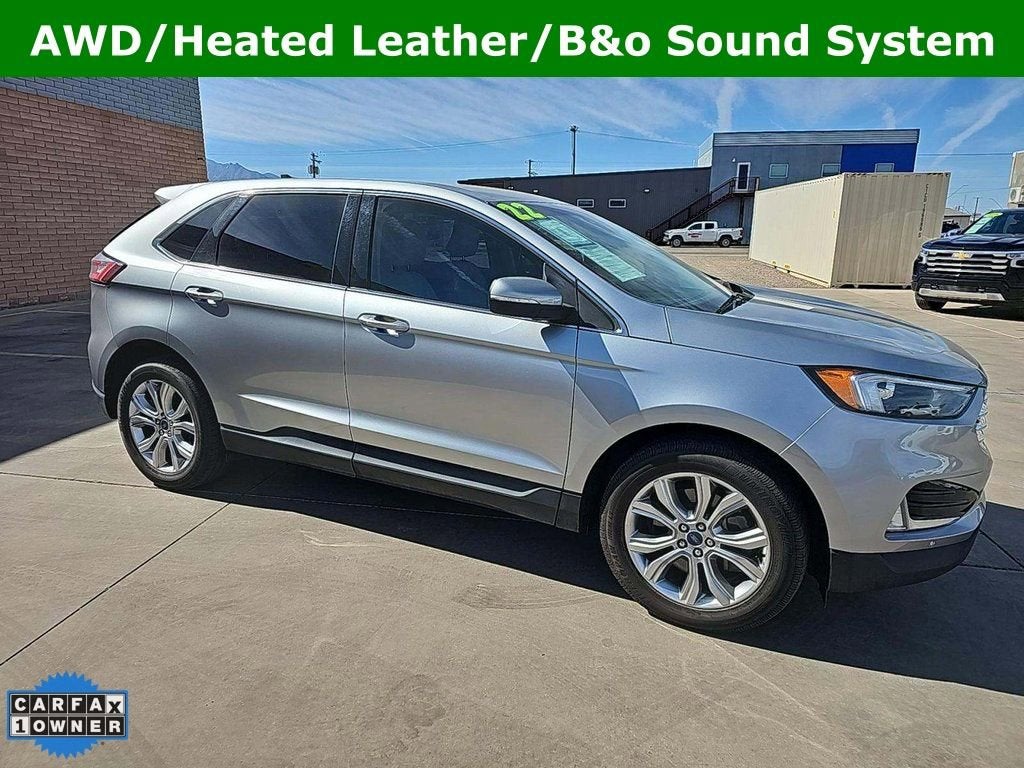 2022 Ford Edge Titanium