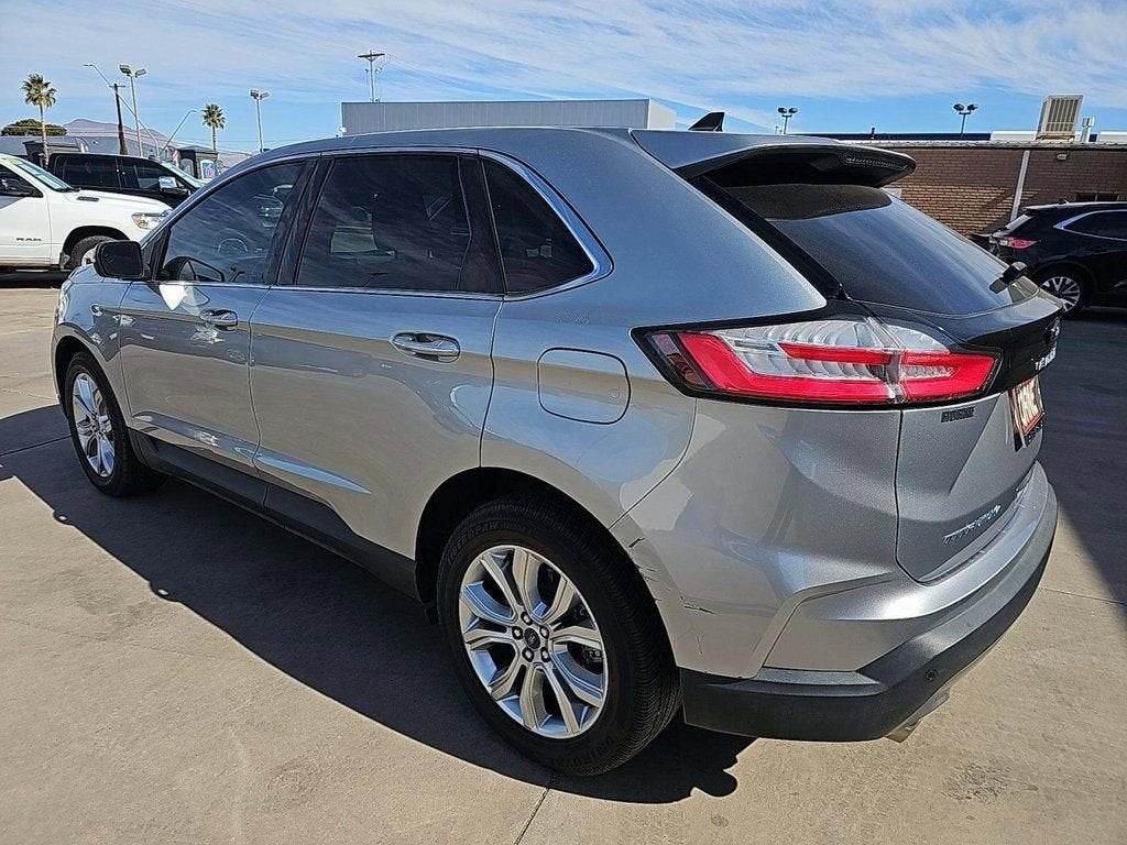 2022 Ford Edge Titanium