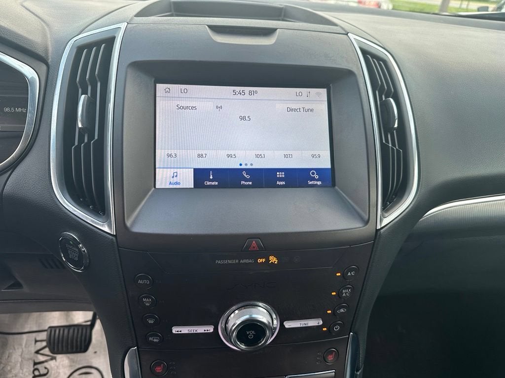 2020 Ford Edge Titanium