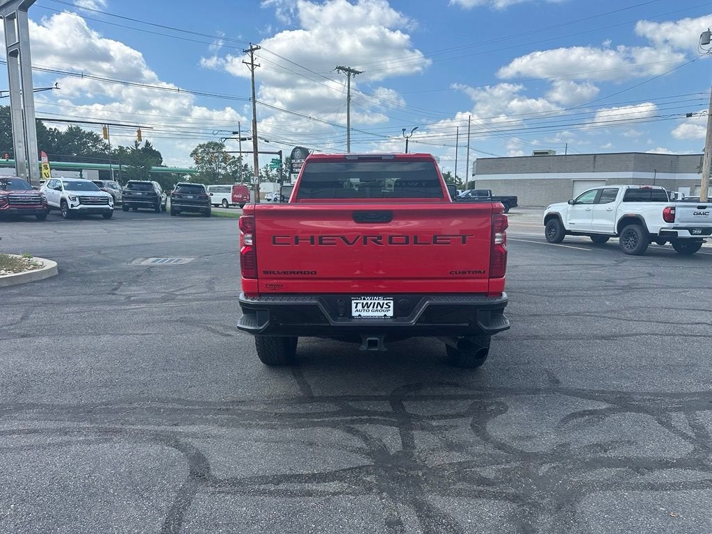 2025 Chevrolet Silverado 2500 HD Custom