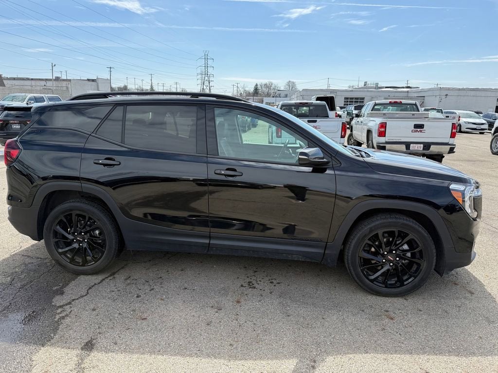 2023 GMC Terrain SLT