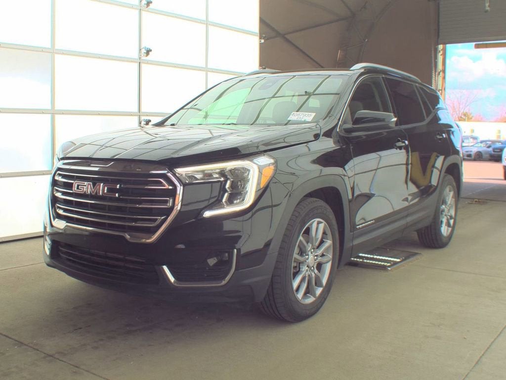 2024 GMC Terrain SLT