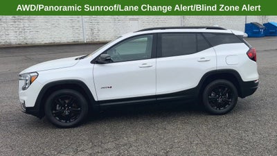 2024 GMC Terrain AT4