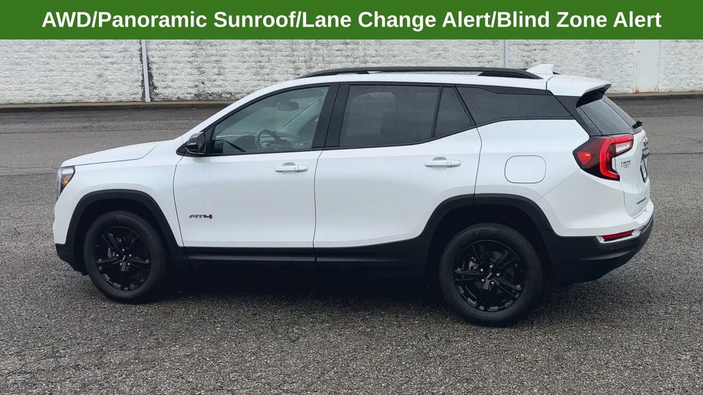 2024 GMC Terrain AT4