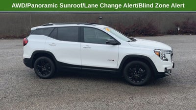 2024 GMC Terrain AT4