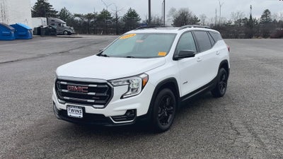 2024 GMC Terrain AT4