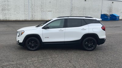 2024 GMC Terrain AT4