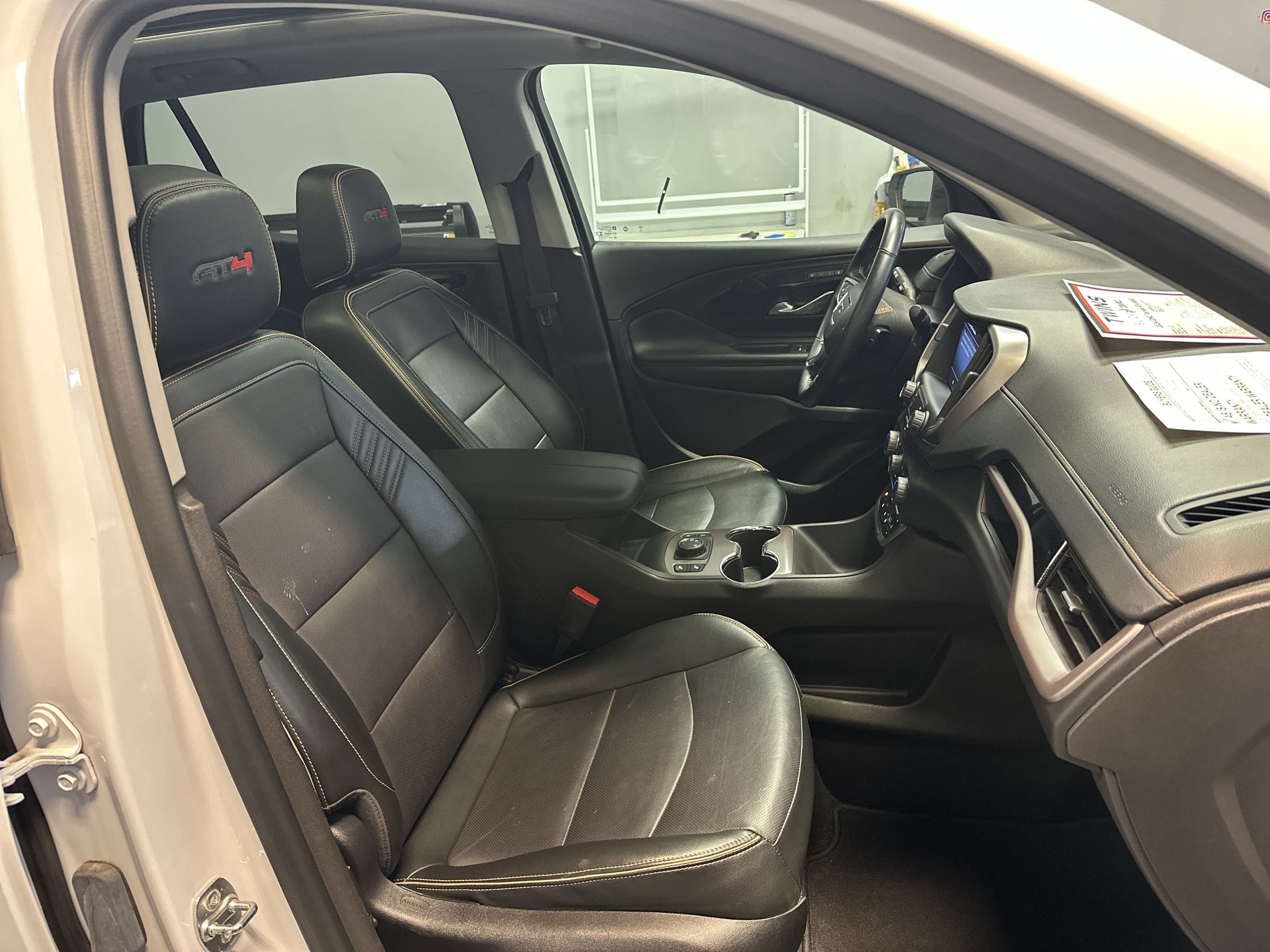 2024 GMC Terrain AT4