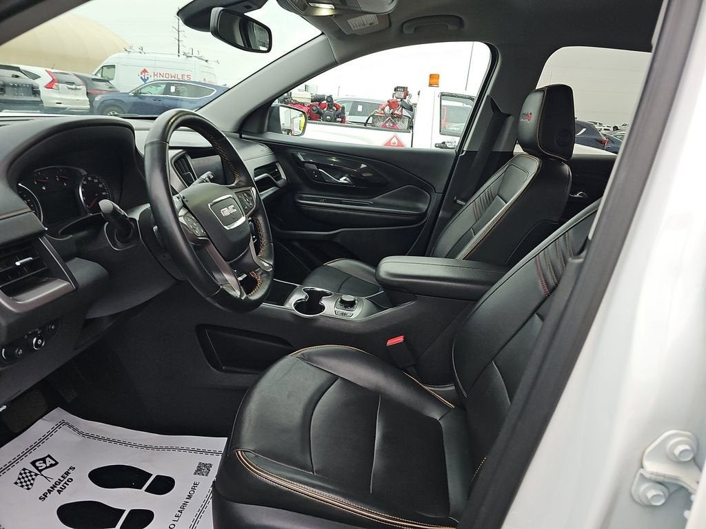 2023 GMC Terrain AT4