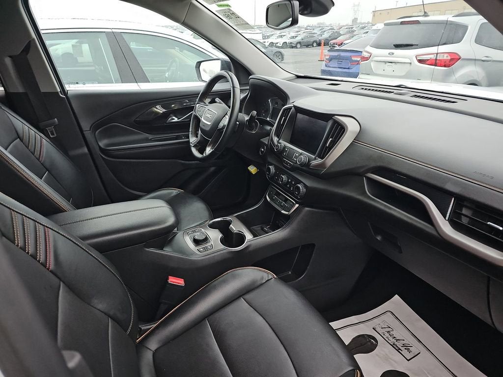 2023 GMC Terrain AT4