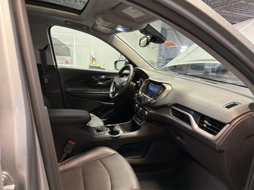 2024 GMC Terrain AT4