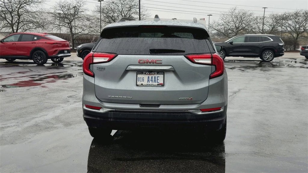2024 GMC Terrain AT4