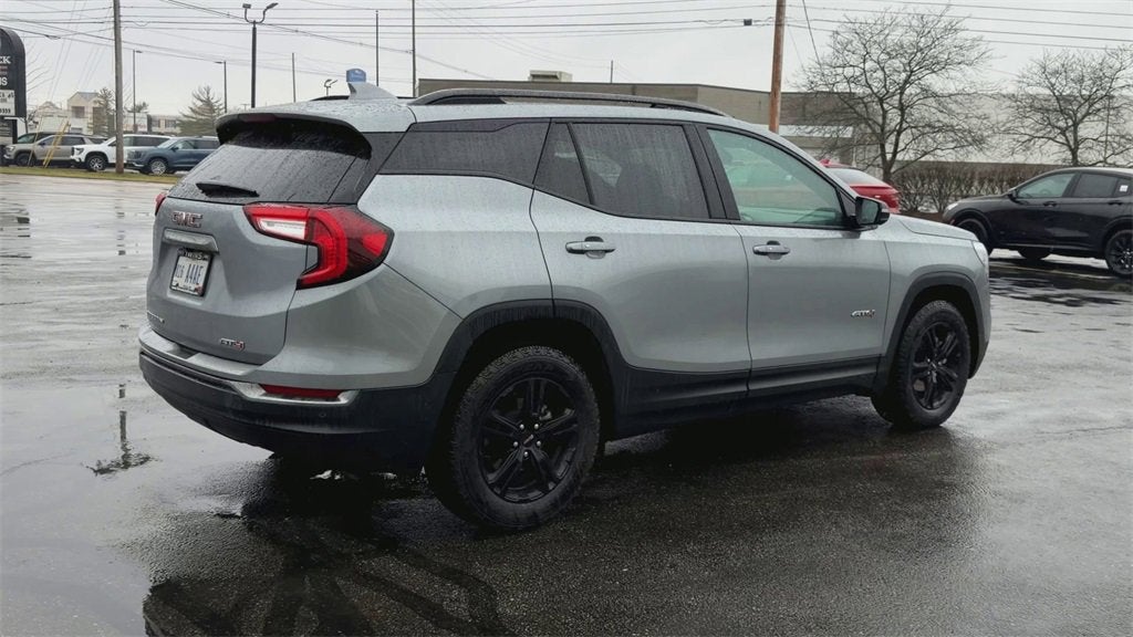 2024 GMC Terrain AT4