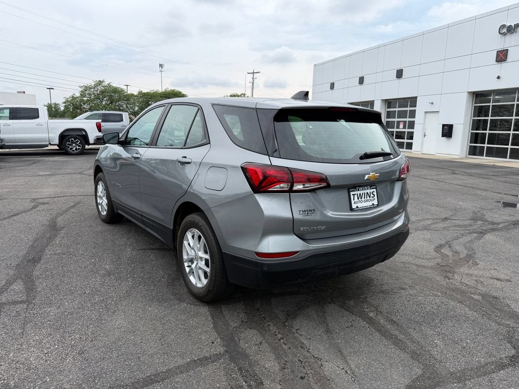 2023 Chevrolet Equinox LS