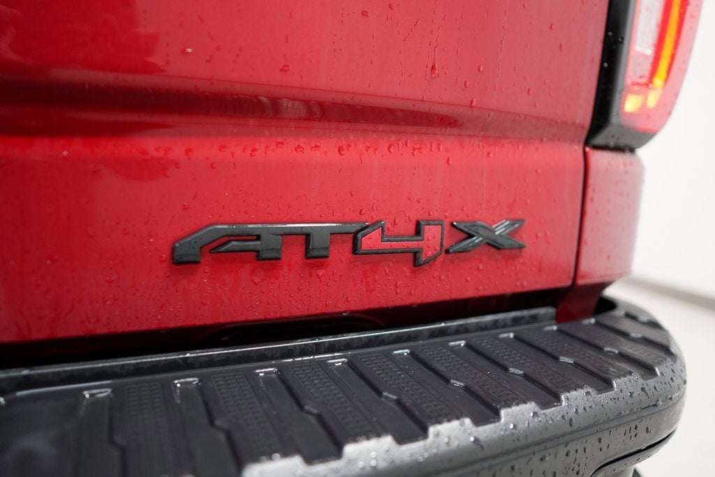 2023 GMC Sierra 1500 AT4X