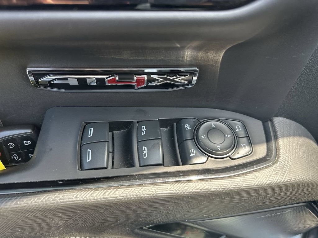 2022 GMC Sierra 1500 AT4X