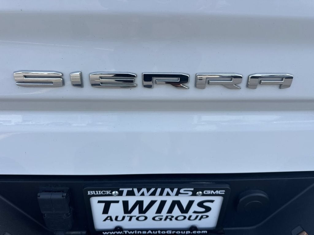 2022 GMC Sierra 1500 AT4X