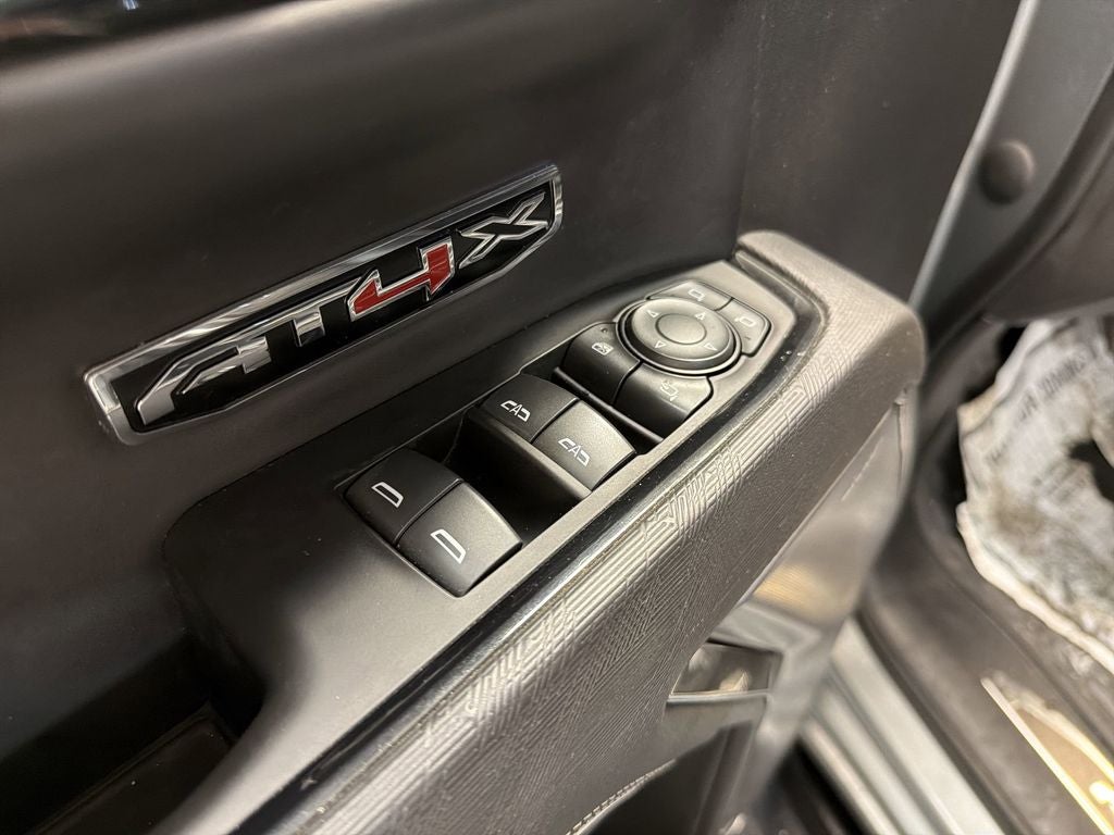 2023 GMC Sierra 1500 AT4X