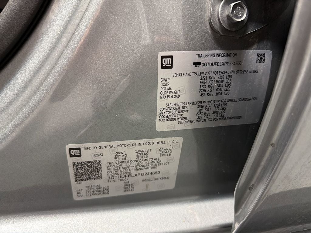 2023 GMC Sierra 1500 AT4X