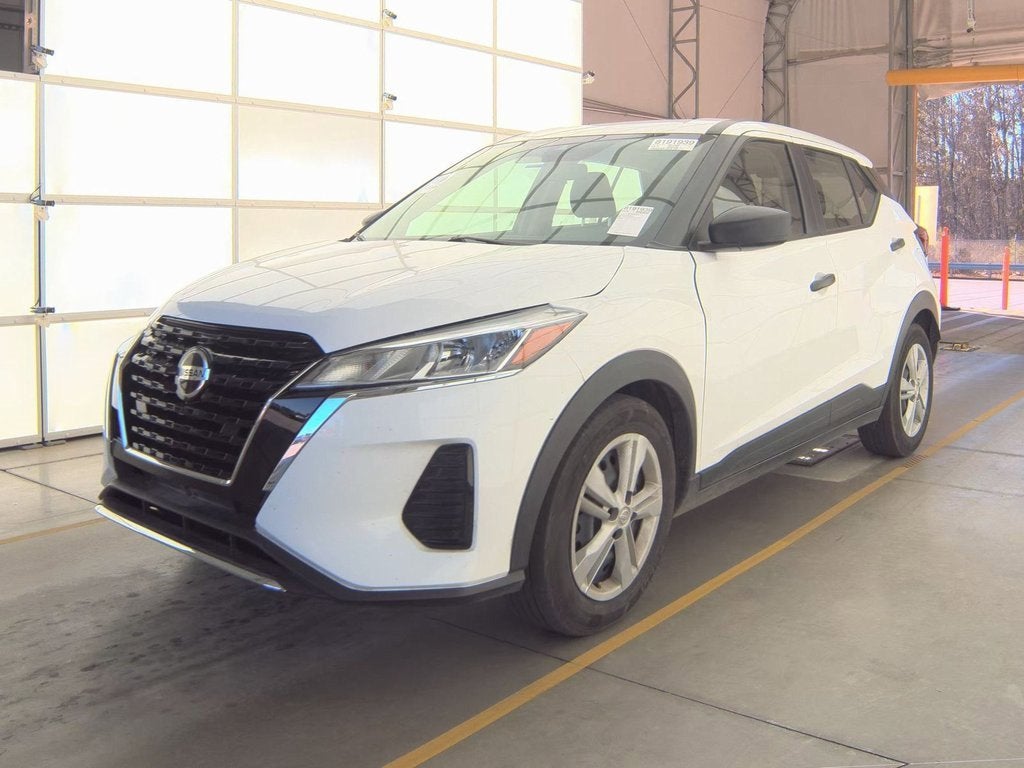 2024 Nissan Kicks S