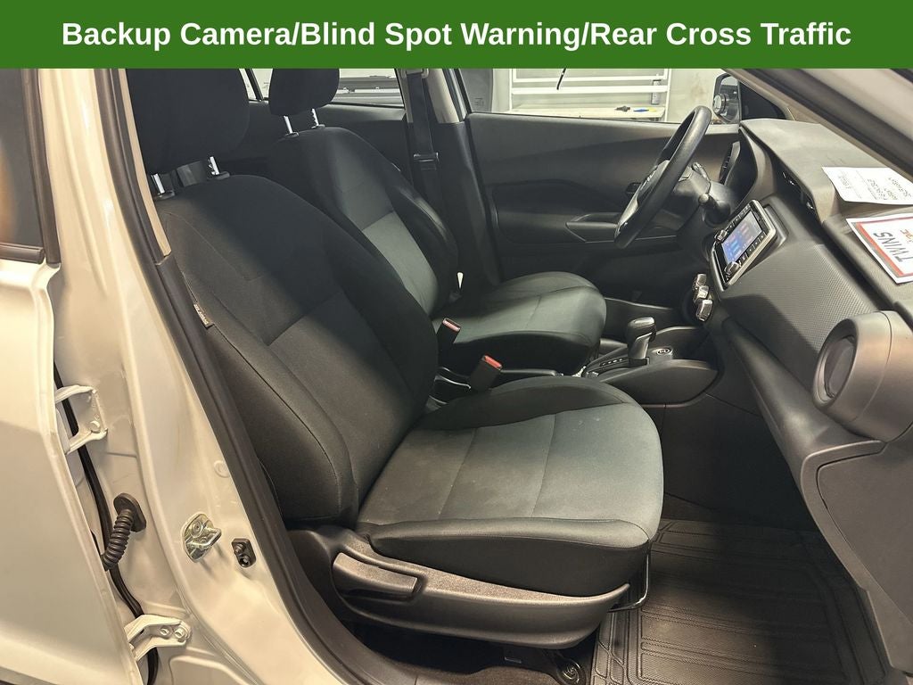 2023 Nissan Kicks S Xtronic CVT