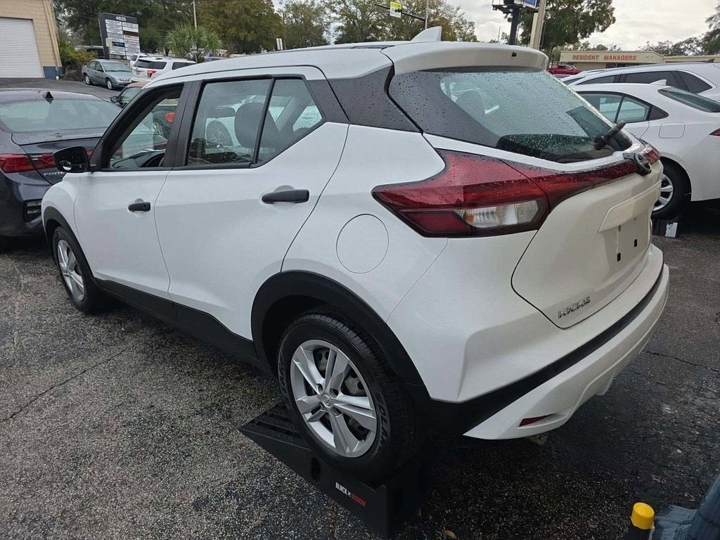 2023 Nissan Kicks S Xtronic CVT