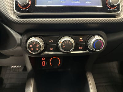2023 Nissan Kicks S Xtronic CVT