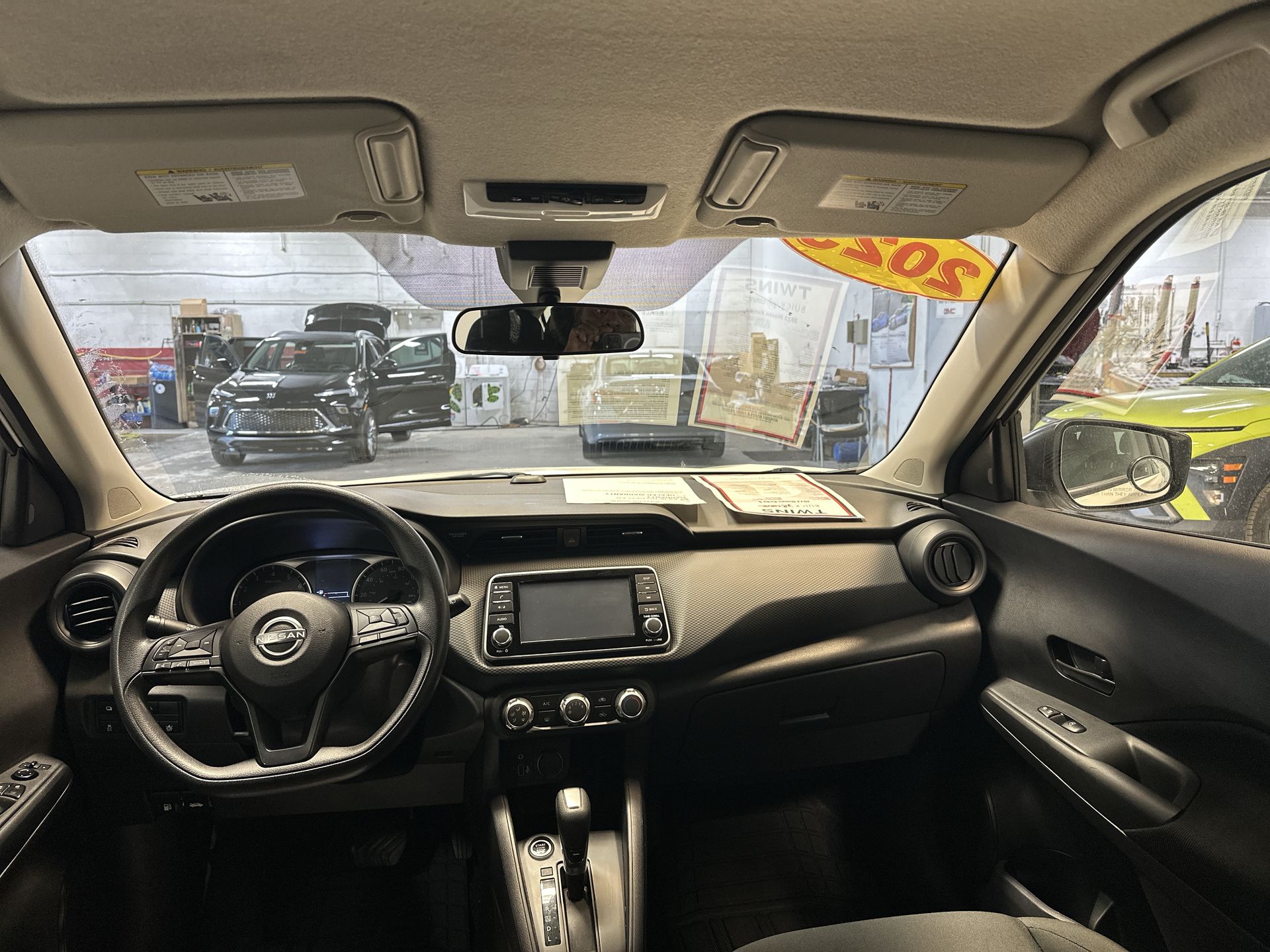 2023 Nissan Kicks S Xtronic CVT