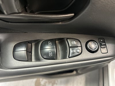2023 Nissan Kicks S Xtronic CVT