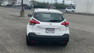 2020 Nissan Kicks S Xtronic CVT