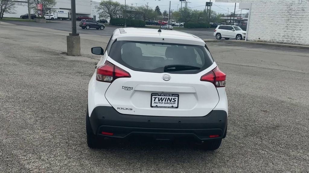 2020 Nissan Kicks S Xtronic CVT