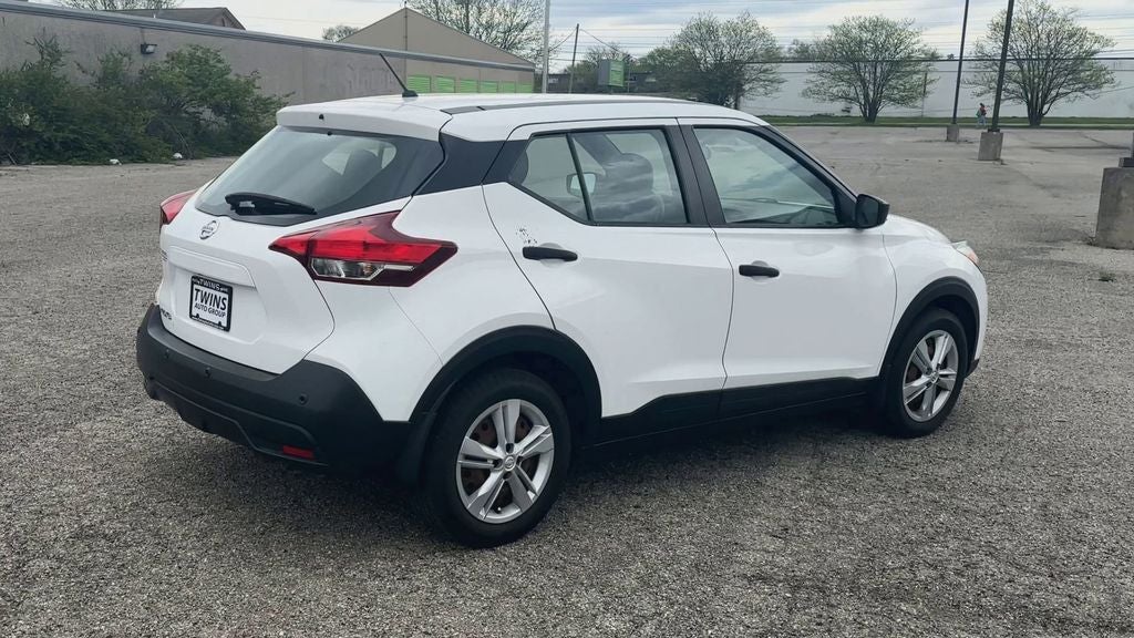 2020 Nissan Kicks S Xtronic CVT